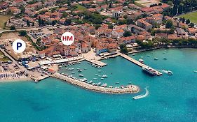 Hotel Marina